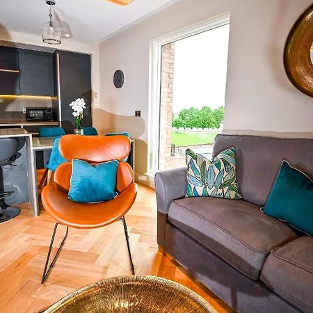 No 3, Within The Walls, Free Parking