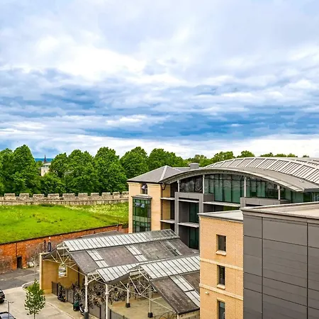 No 3, Within The Walls, Free Parking