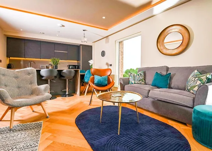 別荘 No 3, Within The Walls, Free Parking