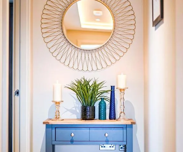 別荘 No 3, Within The Walls, Free Parking *