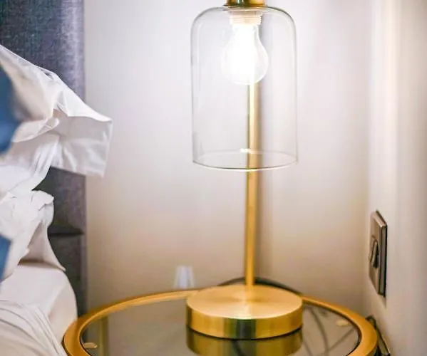 別荘 No 3, Within The Walls, Free Parking *